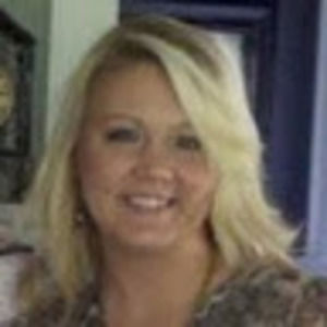 Meet your Posher, Hollie